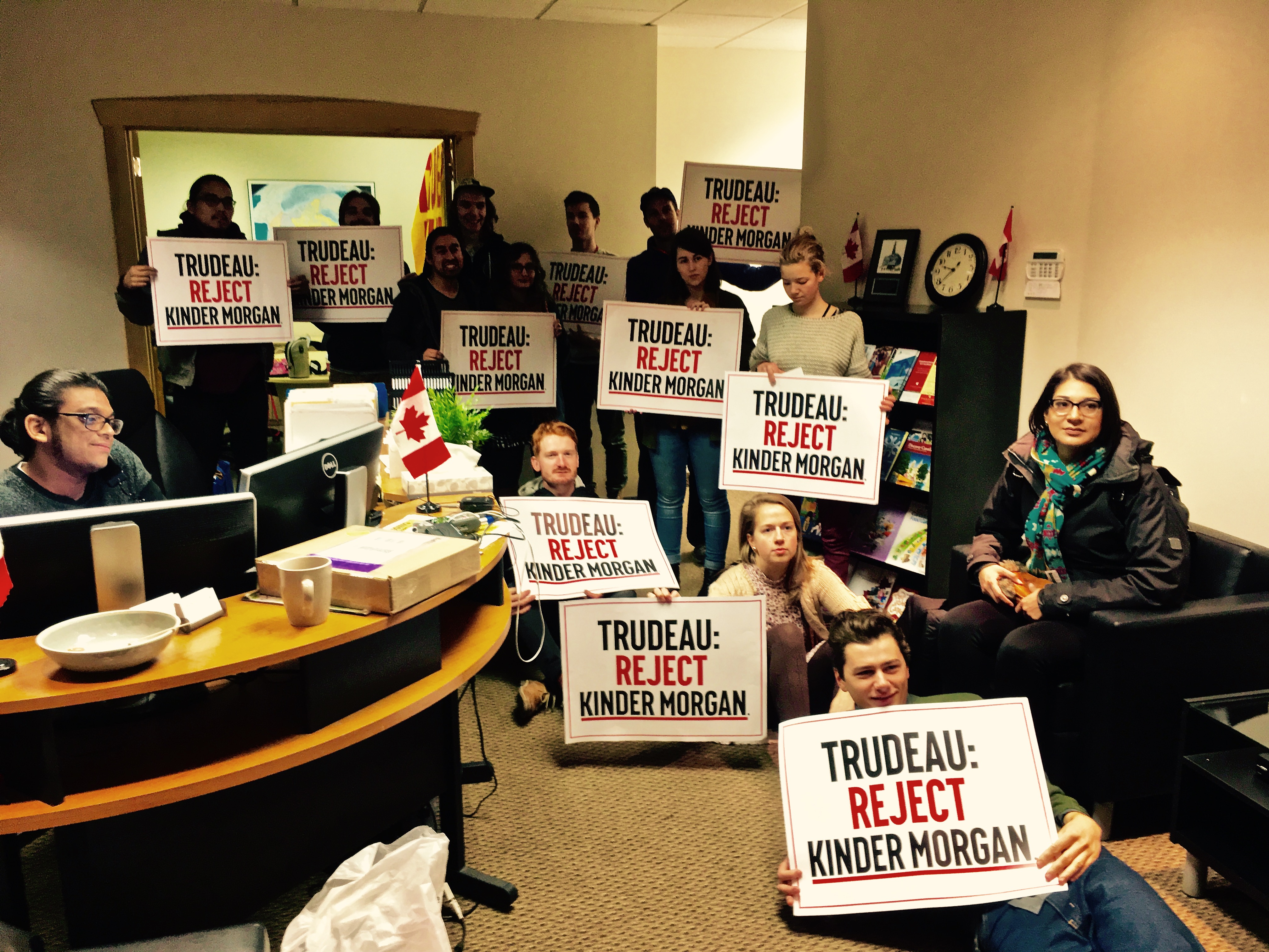 Tell Trudeau S Ministers Reject Kinder Morgan 350