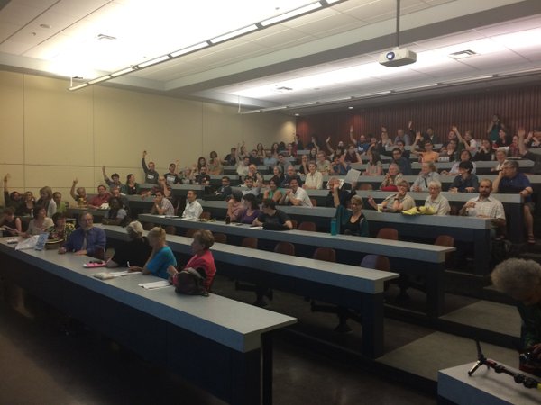 In Montreal, hundreds of people were eager to speak up even as the consultation ended. 
